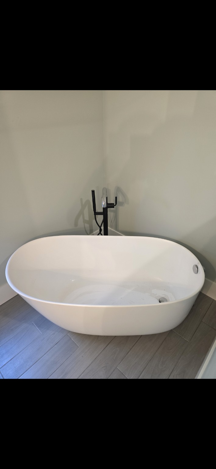 free standing tub